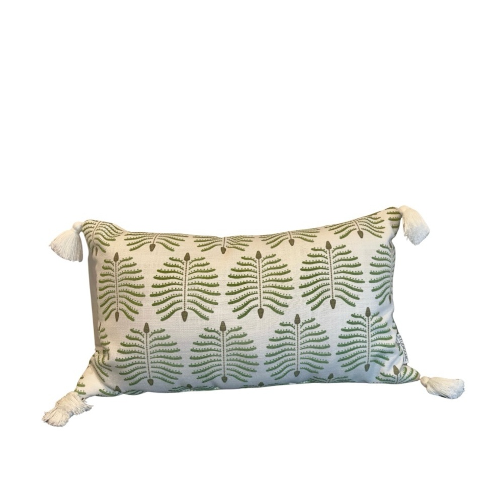 Leaf Patterned Green Accent Pillow| reversible| indoor/outdoor decor pillows - Picture 9 of 9